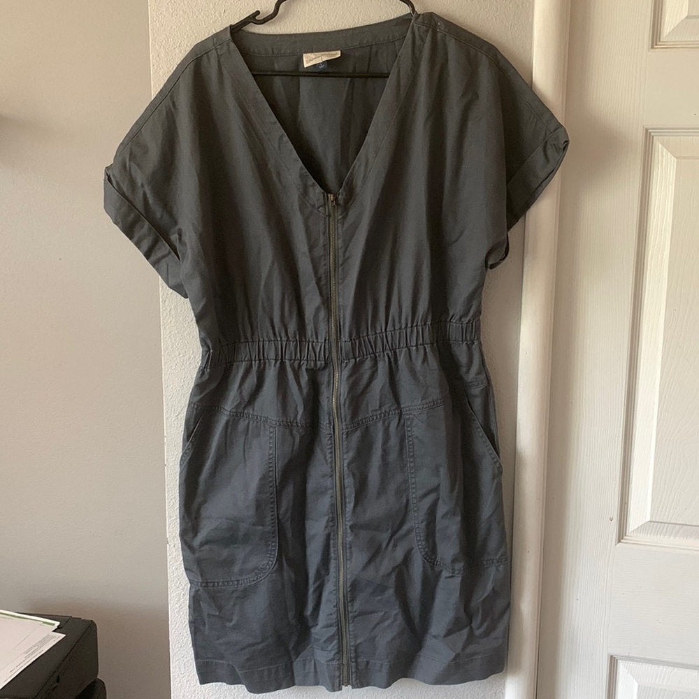 Gray zip up cargo dress.